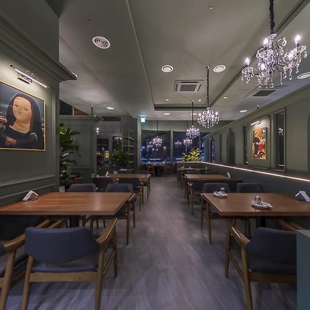 Hotel Tirol Сеул Экстерьер фото