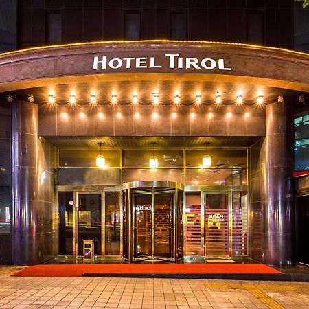 Hotel Tirol Сеул Экстерьер фото