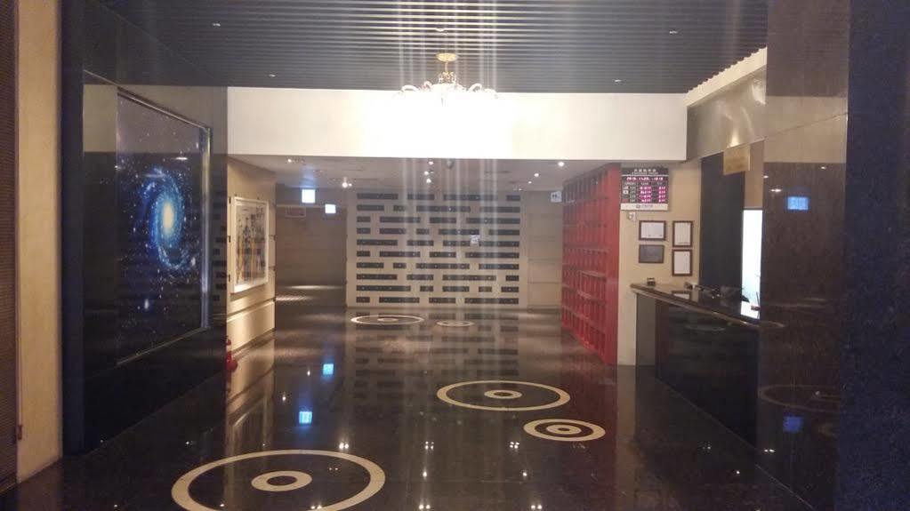 Hotel Tirol Сеул Экстерьер фото