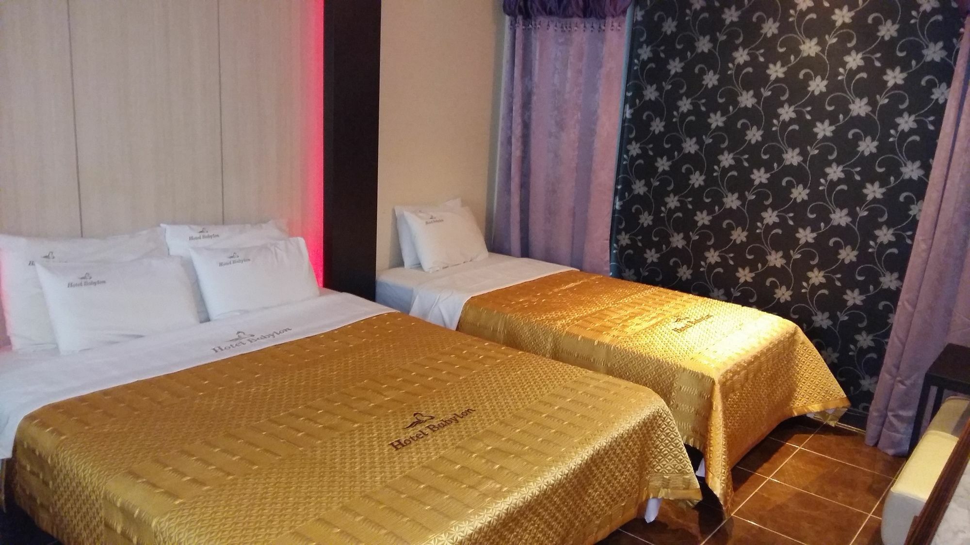 Hotel Tirol Сеул Экстерьер фото